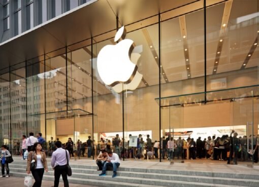 صدمة في وول ستريت: أبل تخسر 314 مليار دولار بسبب الرسوم الجمركية
