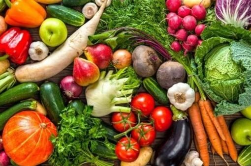 لا تغسلها فورًا! تحذيرات مهمة عند تنظيف الفواكه والخضروات