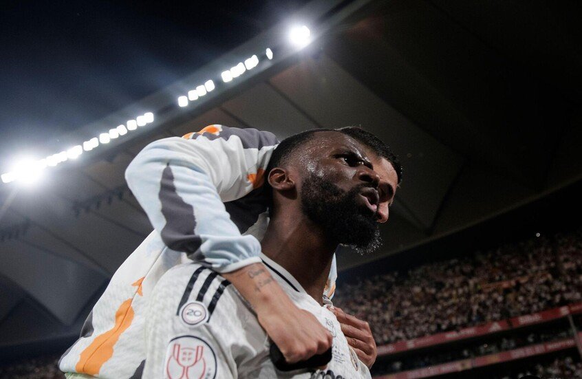 هل التصرف المثير للجدل في نهائي كأس الملك سيغير مسار نجم ريال مدريد؟ تفاصيل جديدة تكشف عن الموقف
