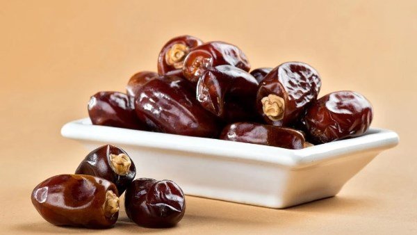 لهذا الأسباب.. لا تتوقف عن تناول التمر بعد رمضان