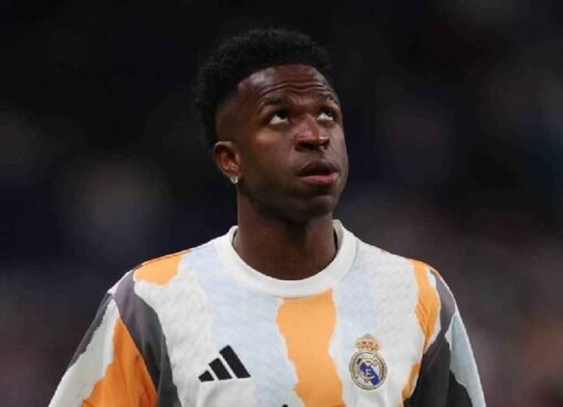 عصام الشوالي يفتح النار على فينيسيوس: انتقادات لاذعة تُشعل الجدل الرياضي.. التافاصيل كاملة