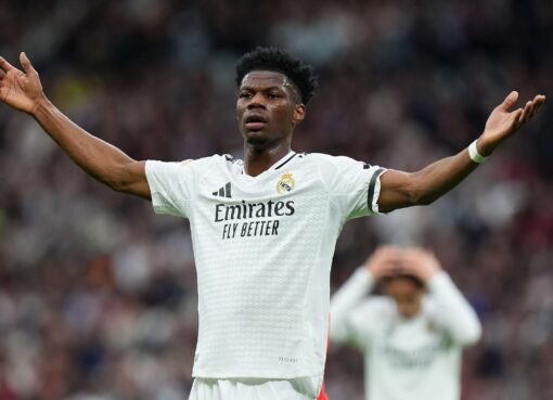 تشواميني يعلن عن دعمه لفريق جديد بعد الإقصاء الأوروبي