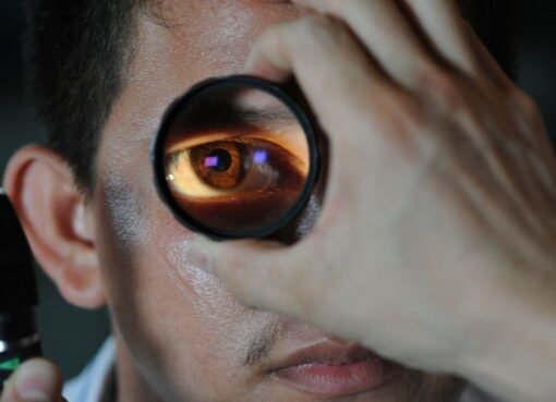 ابتكار مذهل: علماء يطورون علاجًا يعيد البصر المفقود