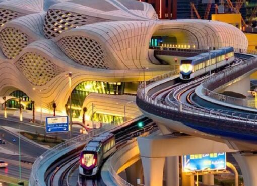 قطار الرياض يواصل التوسع: تشغيل محطتين جديدتين على المسار البرتقالي