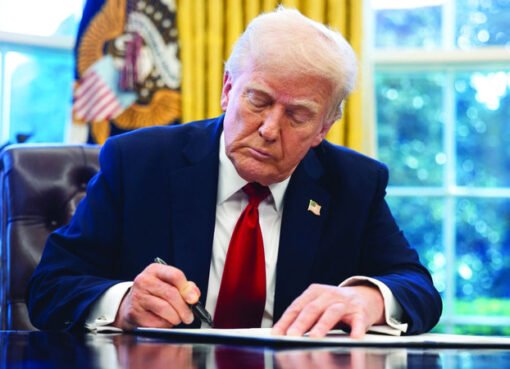 رسوم جمركية صادمة: هل تنجح خطة ترامب في الضغط على الصين؟