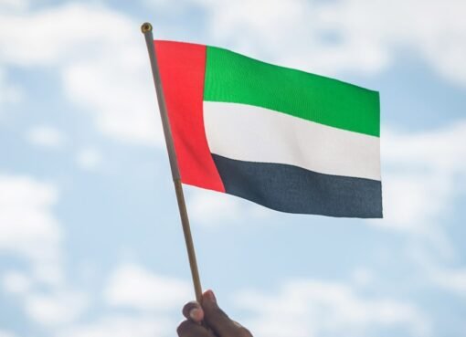 الإمارات تُصدر قراراً حاسماً بشأن المقيمين غير الشرعيين: مغادرة فورية أو مواجهة العقوبات