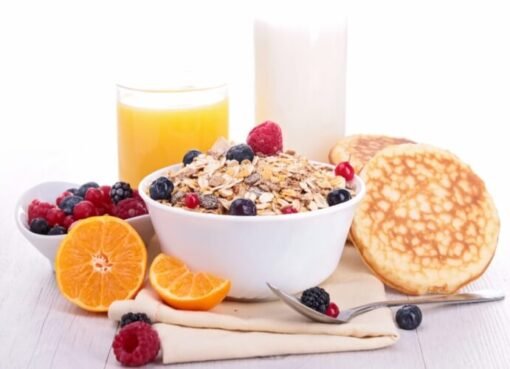 كيف تبدأ يومك بفطور صحي؟ دليل مخصص لمرضى الكوليسترول