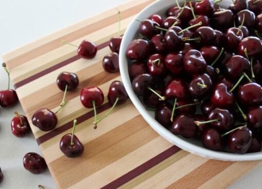 فوائد مذهلة لعصير الكرز في تحسين جودة حياة مرضى القولون التقرحي