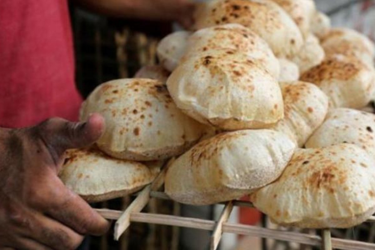 الأطباء يكشفون خطورة غير متوقعة لتجميد الخبز.. توقف فوراً عن هذه العادة!