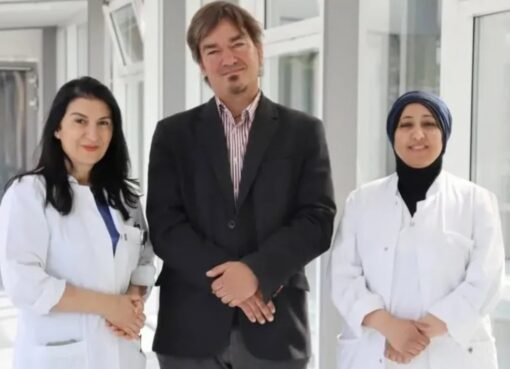 إنجاز طبي مشرف: يمنية تتقلد منصبًا قياديًا في أحد أكبر مستشفيات ألمانيا