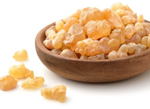 وداعاً للتجاعيد! خبيرة تجميل سعودية تفجر مفاجأة: كولاجين طبيعي يُحيي بشرتك بلمح البصر!