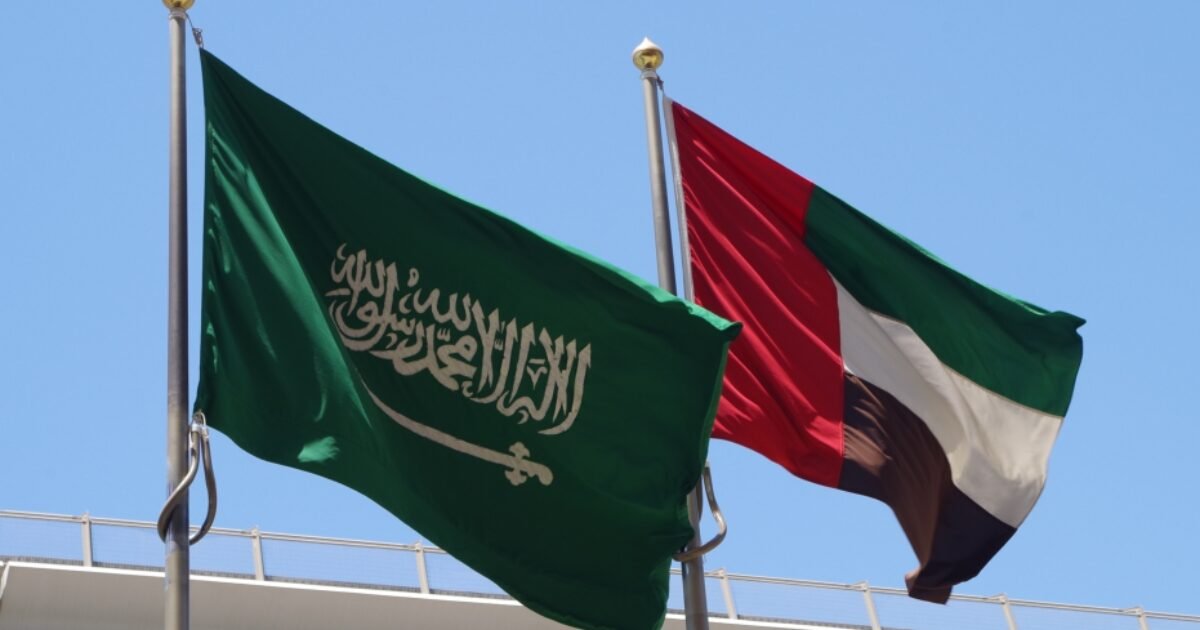السعودية تستهدف عرش دبي: مشروع ضخم يُغير موازين القوى الاقتصادية في الخليج!