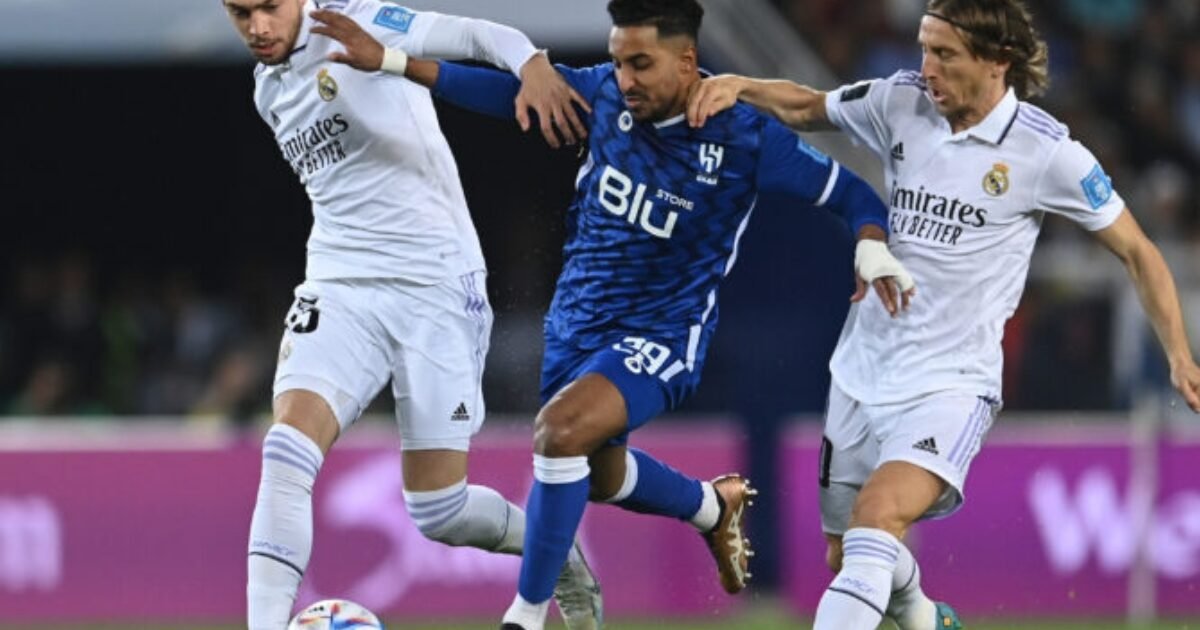 ريال مدريد يفتقد لاعبيه الأساسيين قبل مواجهة الهلال: هل يؤثر ذلك على أدائه؟