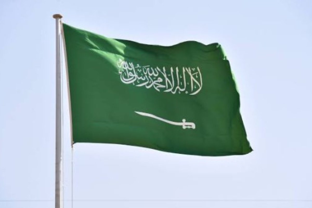 ثورة في قلب الرمال.. السعودية تطلق مشروعًا عملاقًا يحول المستحيل إلى واقع!