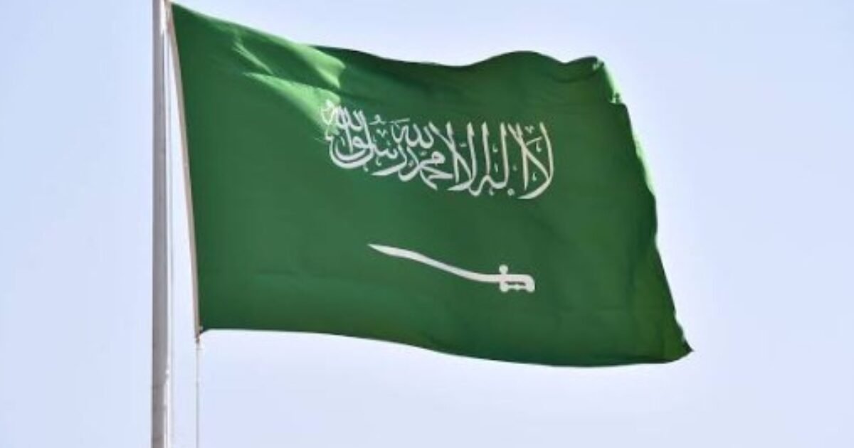 تحذير عاجل من الرياض: عقوبات غير مسبوقة بانتظار المتهاونين مع كود الطرق السعودي الجديد!
