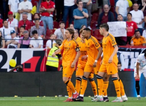 ريال مدريد يستغل النقص العددي ويضرب إشبيلية بثنائية نظيفة!