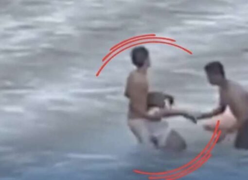 شاهد اول صورة للبطل الذي ضحى بنفسه لانقاذ شاب غرق في عدن