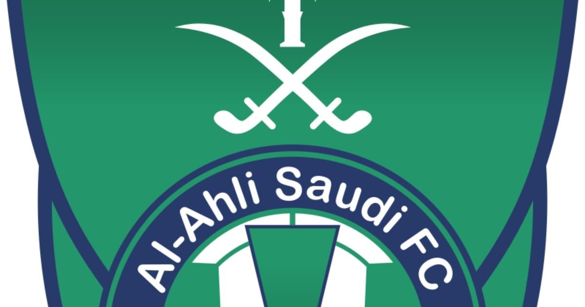 الكلاسيكو المنتظر: تشكيل الأهلي الناري لمواجهة الاتفاق في قمة الجولة 33 من دوري روشن 2025!
