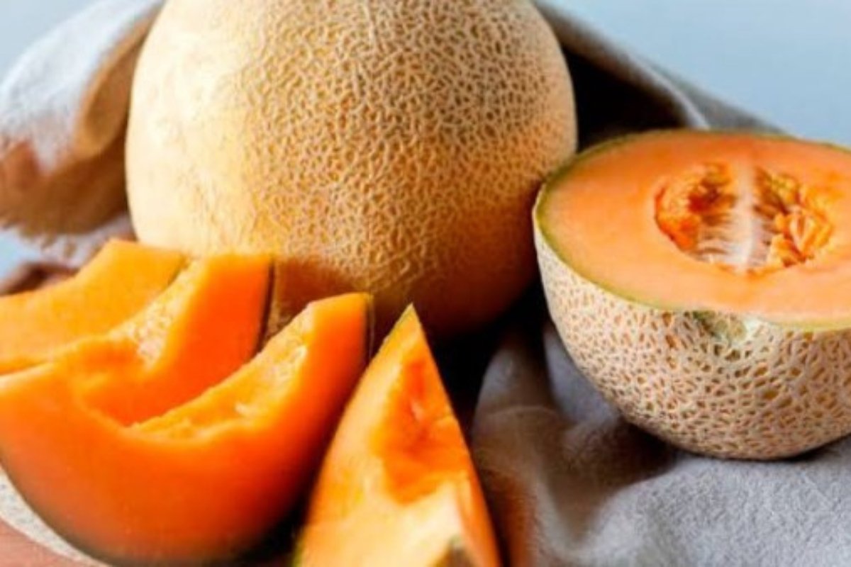 تعرف على نوع من الفاكهة يرطب على قلبك ويحافظ على عينيك ويعالج الإمساك