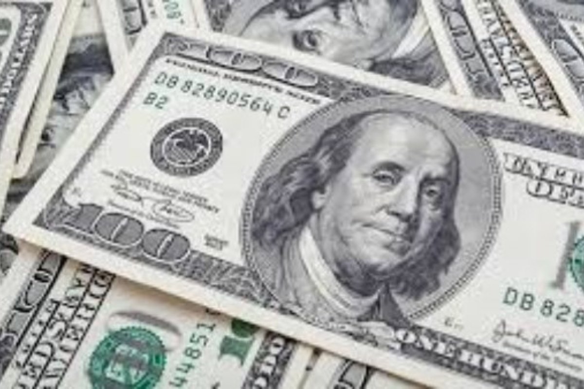 الريال اليمني يفاجئ الأسواق بسعر صرف جديد اليوم الأثنين..السعر الآن