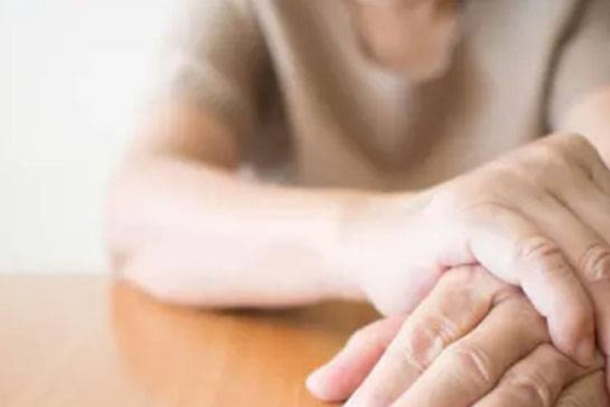 خبر عاجل: باحثون يكشفون عن أطعمة شائعة قد تقودك إلى الشلل الرعاش.. قائمة محظورة!