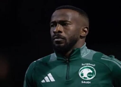 صدمة تهز الملاعب: الكشف عن الوضع الصحي الحرج لفهد المولد يثير قلق الجماهير!