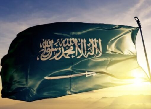 السعودية تعلن مفاجأة سارة للمغتربين.. قرار ملكي جديد يغير حياتهم!