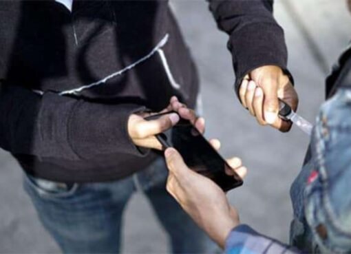 وداعًا لقلق سرقة الهاتف! 5 حيل ذكية لاستعادته في دقائق