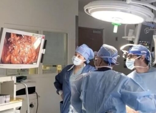 إنجاز طبي تاريخي في أمريكا: أول عملية زراعة مثانة بشرية تفتح آفاقاً جديدة للمرضى!