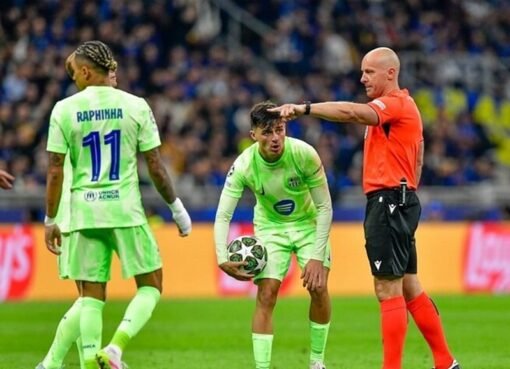 حكم الـVAR يثير الجدل.. مفاجأة غير متوقعة في مباراة إنتر وبرشلونة!