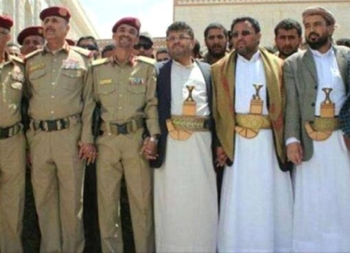 مفاجأة صادمه.. قيادي حوثي يطالب الشرعية والسعودية بالتدخل لوقف الهجمات الأمريكية والإسرائيلية!