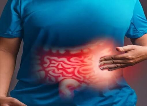 تحذير خطير: عادة يومية ترفع معدل الوفاة بسرطان القولون بشكل صادم