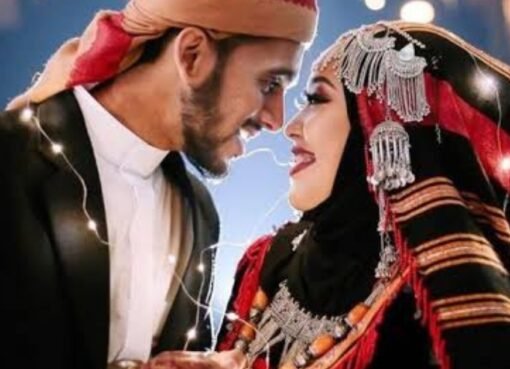 تمرد على التقاليد: يمني يفتح أبواب زفافه للعالم متحديًا قبيلته