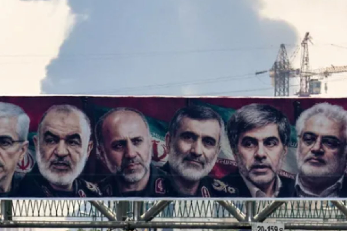 سلاح صامت وموعد واحد: كيف نفذت إسرائيل أخطر عملياتها داخل إيران؟