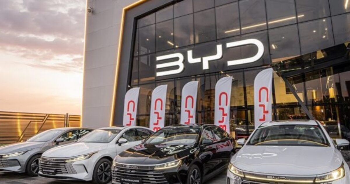 مفاجأة كبيرة: بي واي دي تخفض أسعار سياراتها بشكل جنوني