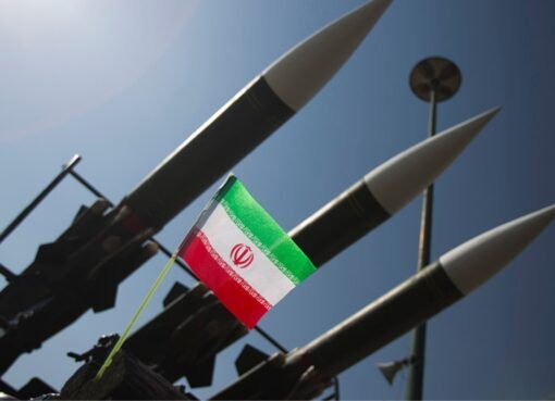 رقم صادم: مسؤول استخباراتي إسرائيلي يفجر مفاجأة بشأن ترسانة إيران الصاروخية