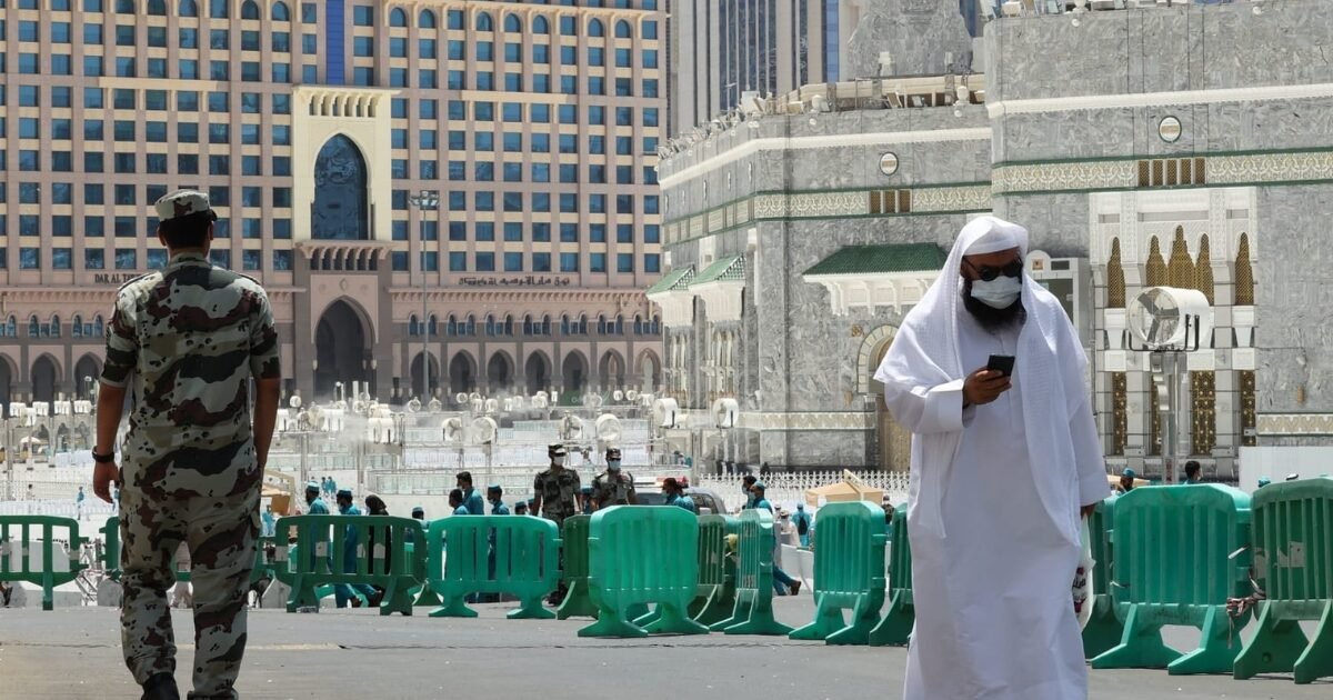 تفاصيل حصرية: هكذا تعاملت أجهزة الأمن السعودية مع الحجاج الإيرانيين قبيل رحيلهم