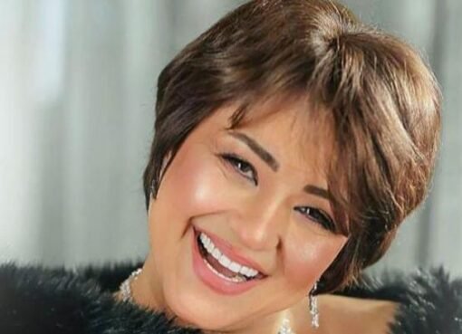 رنين الهاتف يرعبها… نجمة شهيرة تكشف عن فوبيا غير متوقعة