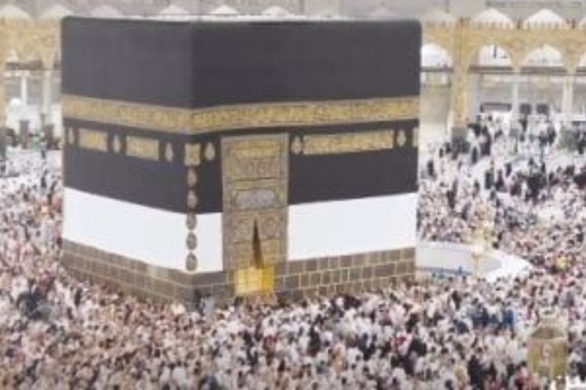 خلال 15 يومًا.. المملكة تُوقف تأشيرات العمرة لمواطني هذه الدول