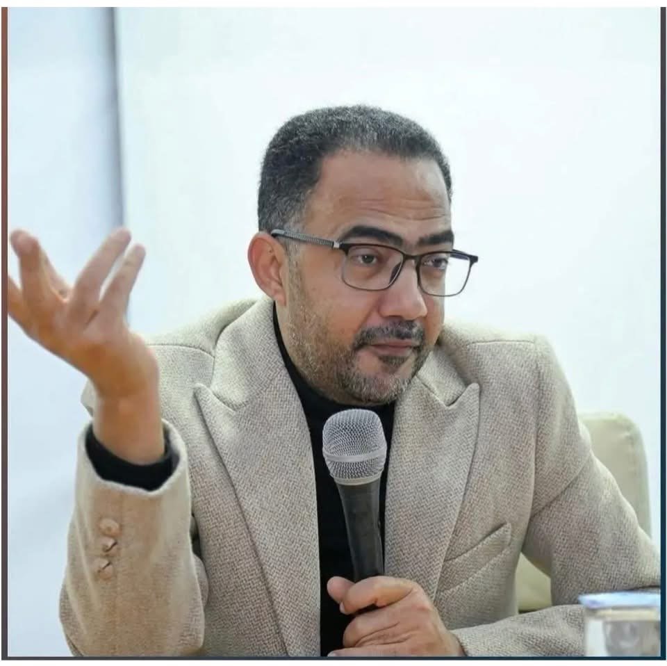 وداعًا صاحب الكلمة الجريئة: فؤاد الحميري يرحل بعد معركة مع الموت الصامت