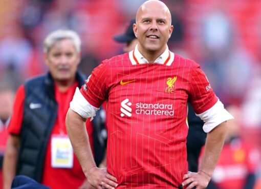 ليفربول يتحرّك بذكاء: صفقة جديدة لتعويض روبرتسون تقترب من النهاية