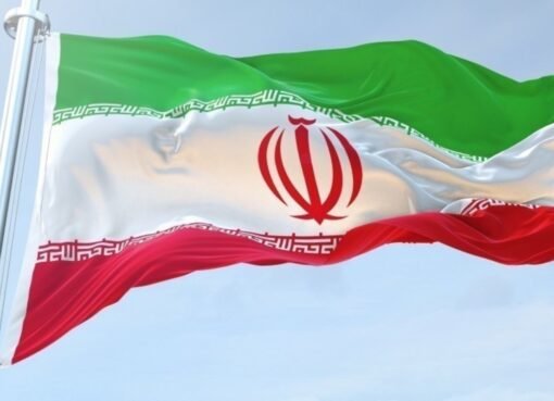 فيديو يكشف: هجمات إسرائيلية تدفع سكان طهران للنزوح الجماعي