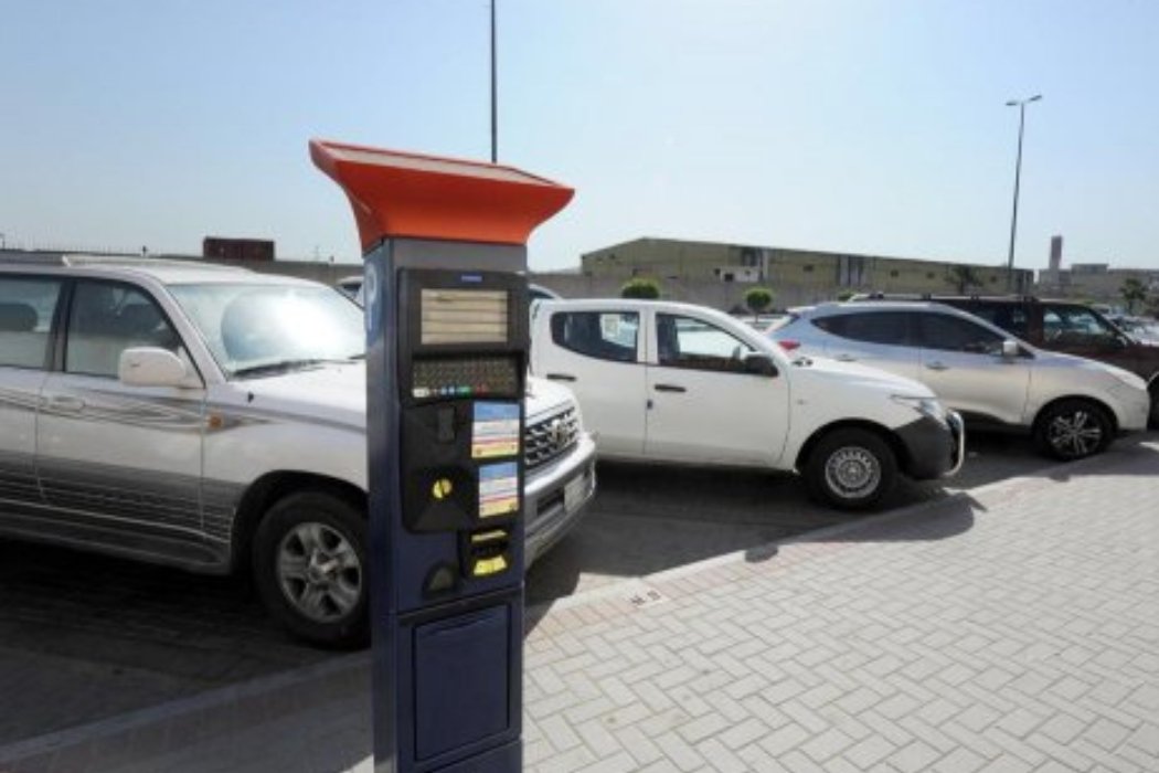 ارتفاع جنوني؟ تسعيرة مواقف السيارات الجديدة في المدن الكبرى السعودية تثير الجدل
