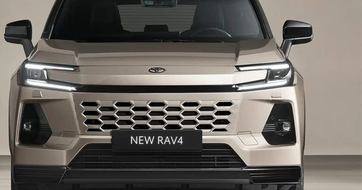 تويوتا تكشف عن RAV4 2025: ثورة في عالم السيارات الهجينة