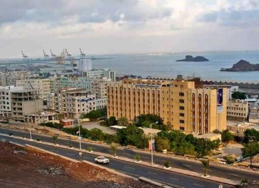 طبيب يُحذّر في عدن: موجة وفيات غامضة تثير القلق الصحي