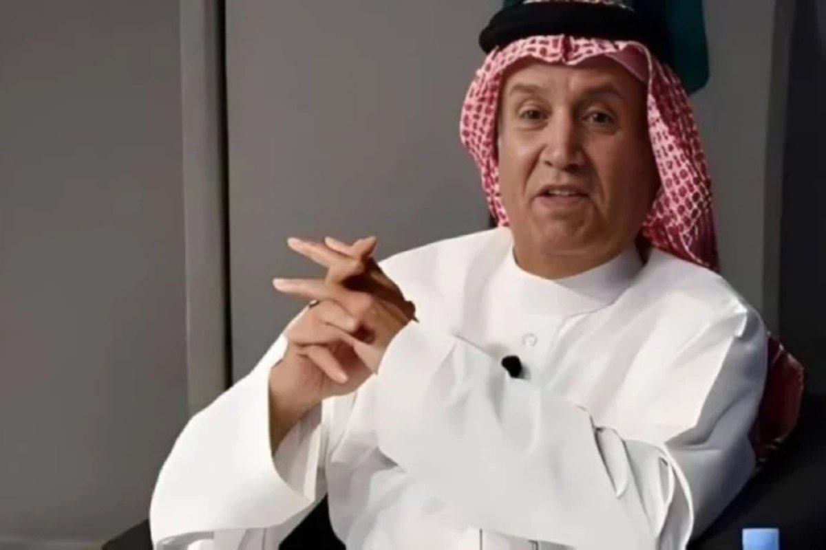 كاتب سعودي: إسرائيل.. لماذا تفوَّقت في لبنان وليس في اليمن؟