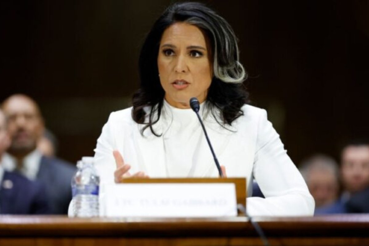 البيت الأبيض يهتز: خلاف حول إيران يُنهي مهام مديرة الاستخبارات