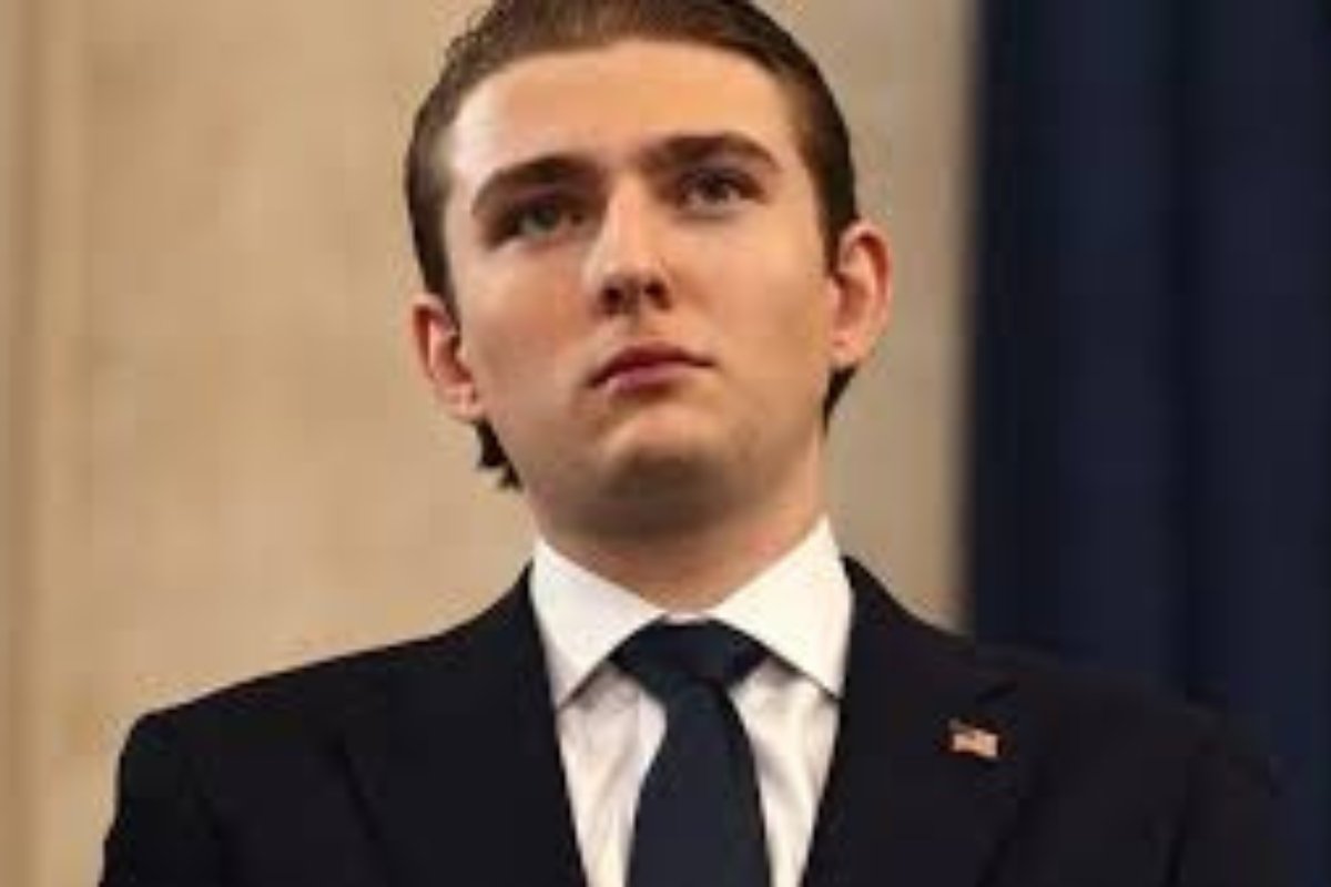 ابن ترامب يفجّر تصريحًا: الوصول إلى البيت الأبيض "أمر يسير"!