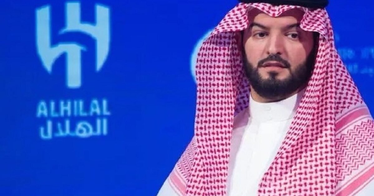 تقارير تكشف لأول مرة سبب غياب فهد بن نافل عن معسكر الهلال الخارجي