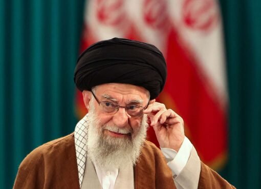 تل أبيب ترهن وقف العمليات العسكرية بقرار من خامنئي